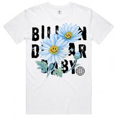 <img class='new_mark_img1' src='https://img.shop-pro.jp/img/new/icons30.gif' style='border:none;display:inline;margin:0px;padding:0px;width:auto;' />Billion $ Baby "DAISY" Tシャツ / ホワイト