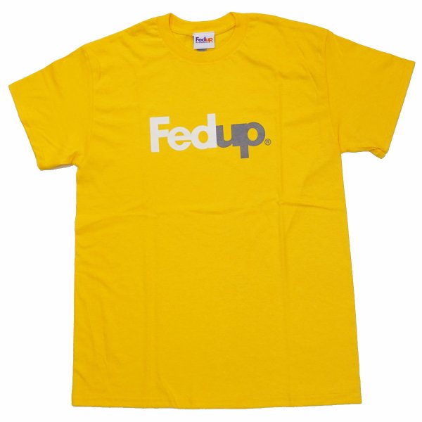 <img class='new_mark_img1' src='https://img.shop-pro.jp/img/new/icons6.gif' style='border:none;display:inline;margin:0px;padding:0px;width:auto;' />Fedup "Registered logo" Tシャツ / デイジーイエロー