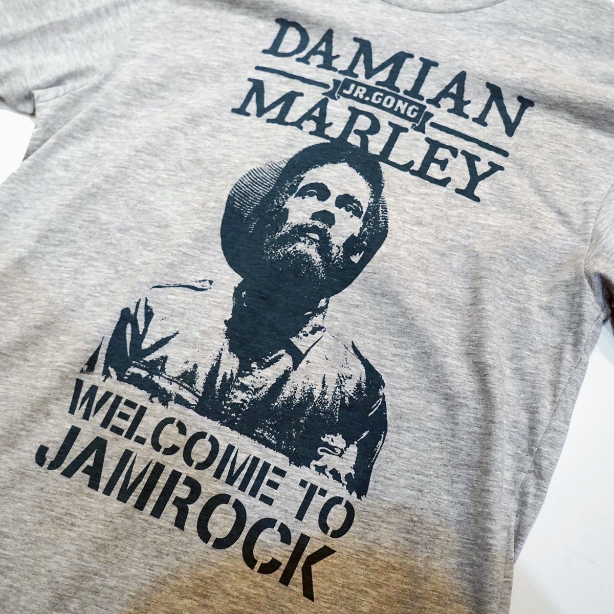送込　Damian 'Junior Gong' Marley　WELCOME TO JAMROCK　ダミアン・マーリー　半袖Tシャツ 白　Mサイズ