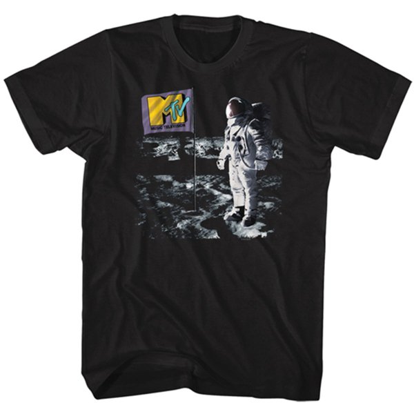 <img class='new_mark_img1' src='https://img.shop-pro.jp/img/new/icons30.gif' style='border:none;display:inline;margin:0px;padding:0px;width:auto;' />MTV "FLAG ON MOON" Tシャツ / ブラック