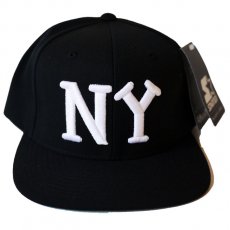 <img class='new_mark_img1' src='https://img.shop-pro.jp/img/new/icons30.gif' style='border:none;display:inline;margin:0px;padding:0px;width:auto;' />STARTER Black Label "New York Black Yankees" ʥåץХåå / ֥å