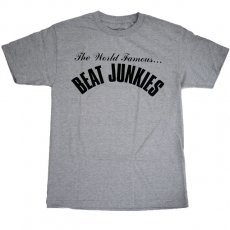 <img class='new_mark_img1' src='https://img.shop-pro.jp/img/new/icons30.gif' style='border:none;display:inline;margin:0px;padding:0px;width:auto;' />Beat Junkies "THE INFAMOUS" T / 졼