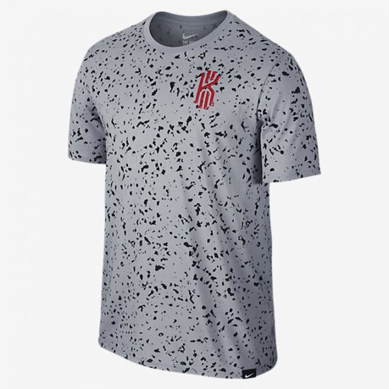 NIKE カイリー NOTEBOOK Tシャツ - NBAグッズ バスケショップ