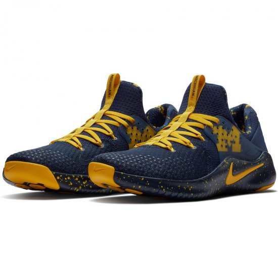 ミシガン ウルヴァリンズ シューズ Nike Free TR 8 Shoes Navy/Maize