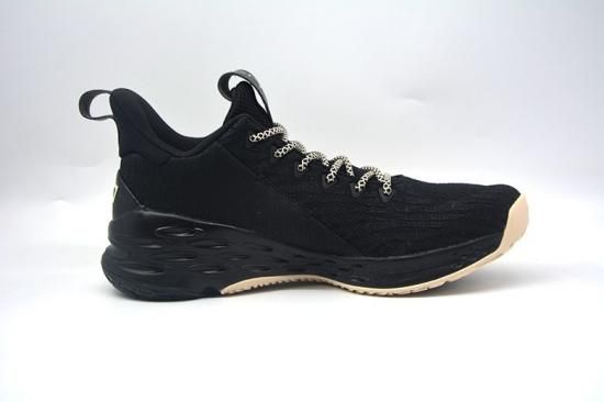 Anta クレイ・トンプソン KT4 