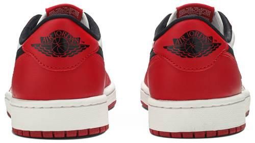 Air jordan 1 low hotsell og chicago