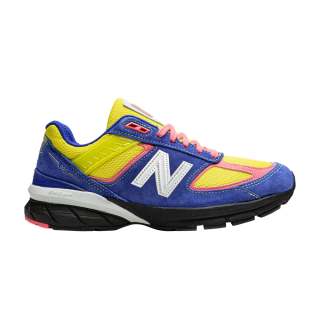 size? x 990v5 Made in USA 'Corner Store'