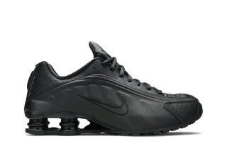 Shox R4 'Triple Black'