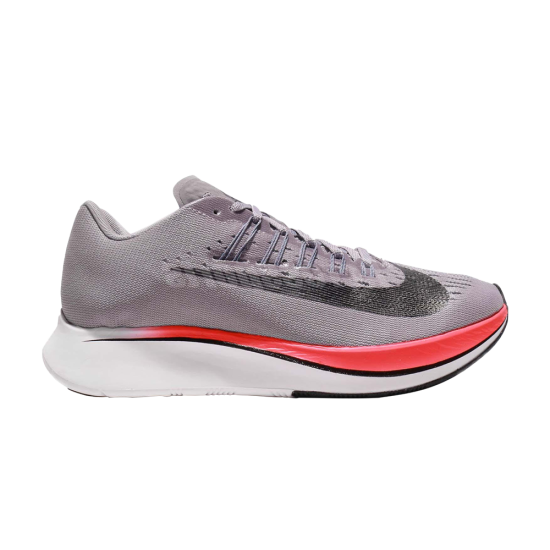 Wmns Zoom Fly ᡼