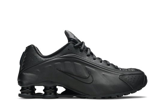 Shox R4 'Triple Black' ᡼