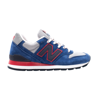 996