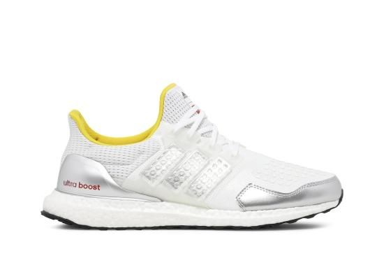 LEGO x UltraBoost DNA ᡼