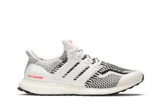 UltraBoost 5.0 DNA 'Zebra' ͥ
