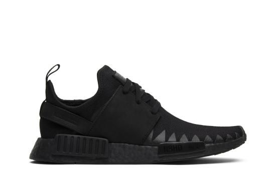 Neighborhood x NMD_R1 Primeknit 'Triple Black' ᡼
