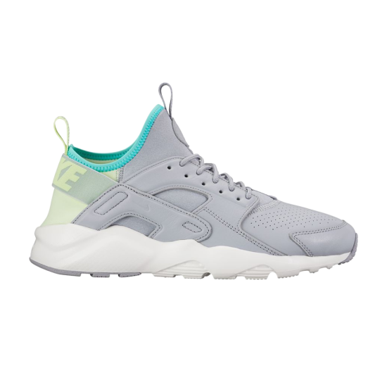 Air Huarache Run Ultra SE ᡼