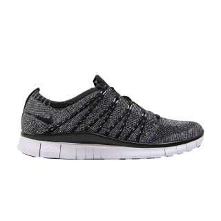 Free Flyknit NSW 'Oreo'