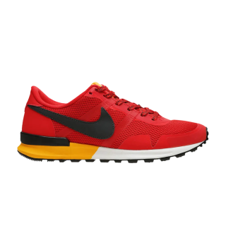 Air Pegasus 83/30 'Challenge Red Orange'