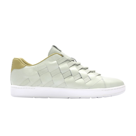 Tennis Classic Ultra Premium QS ᡼