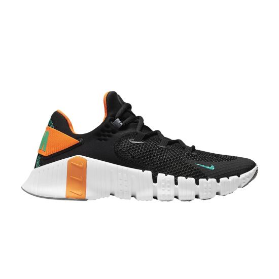 Free Metcon 4 'Black Total Orange Emerald' ᡼