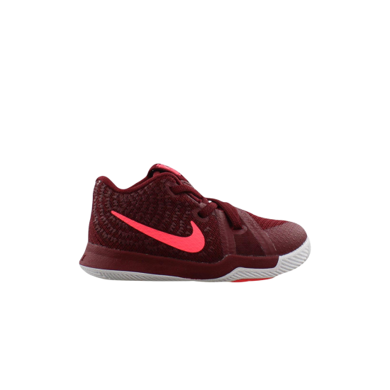 Kyrie 3 TD 'Hot Punch' ᡼