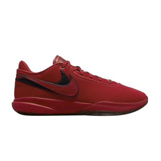 Liverpool F.C. x LeBron 20