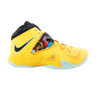 LeBron Soldier 7 'Pop Art'