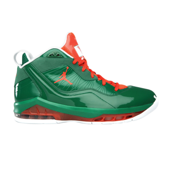 Jordan Melo M8 'Christmas' - NBAグッズ バスケショップ通販専門店