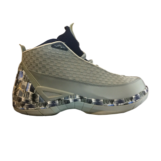 Air Jordan 15 Retro SE 'Bragging Rights - Georgetown'