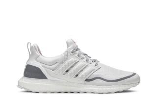 UltraBoost Reflective 'Crystal White' ͥ