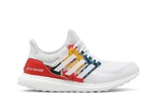 Egle Zvirblyte x Wmns UltraBoost S&L DNA 'Setsubun'