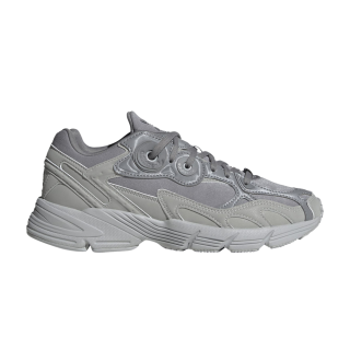 Wmns Astir 'Triple Grey'