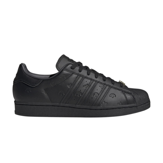 Superstar 'Allover Debossed Trefoils - Black' ᡼