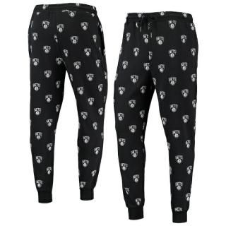 ブルックリンネッツ ザ Wild Collective オールオーバー ロゴ Jogger パンツ