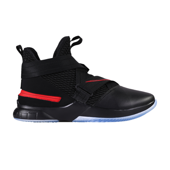 LeBron Soldier 12 FlyEase 4E 'Black University Red' ᡼