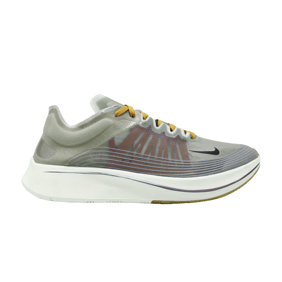 Zoom Fly SP 'Peat Moss' ᡼