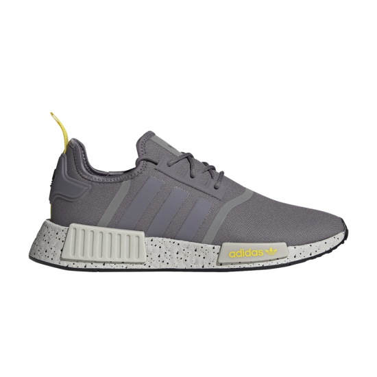 NMD_R1 'Trace Grey Yellow' ᡼