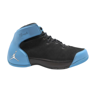 Jordan Carmelo 1.5 'Black University Blue'
