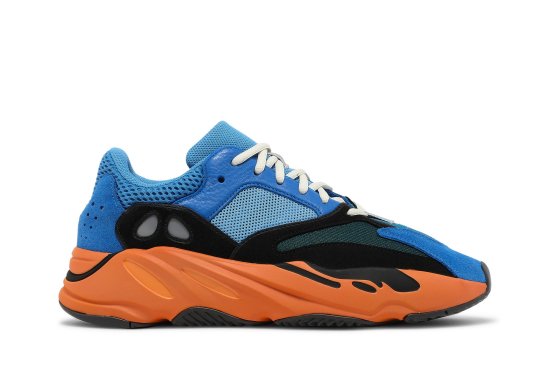 Yeezy Boost 700 'Bright Blue' ᡼