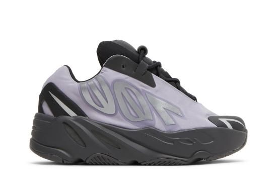 Yeezy Boost 700 MNVN I 'Geode' ᡼