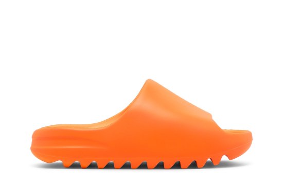 Yeezy Slides 'Enflame Orange' ᡼