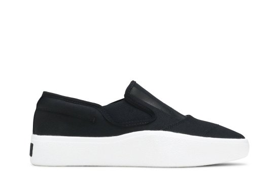 Y-3 Tangutsu 'Core Black' ᡼