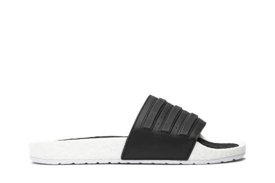 Adilette boost shop slides black