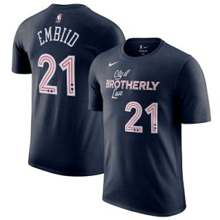 ジョエル・エンビード フィラデルフィアセブンティシクサーズ Nike 2023/24 シティ エディション ネーム&ナンバー Tシャツ - ネイビー サムネイル