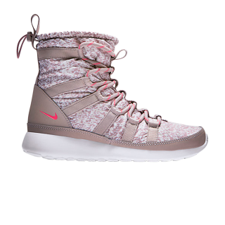 Wmns Roshe Run Hi SneakerBoot  ͥ