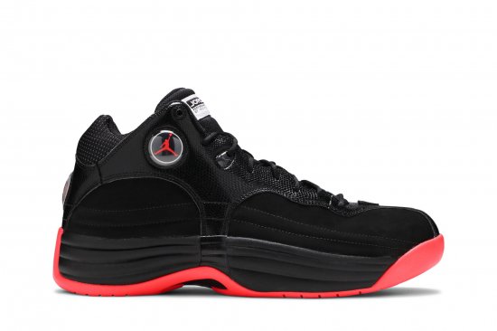 Jordan Jumpman Team 1 'Black Infrared' ᡼