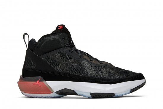 Air Jordan 37 'Black Hot Punch' ᡼