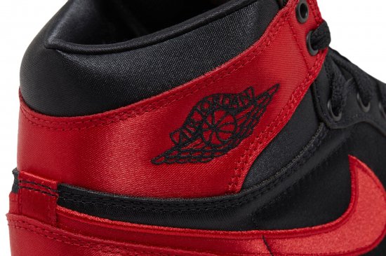 Wmns Air Jordan 1 Retro High OG 'Satin Bred' 2023 ᡼9