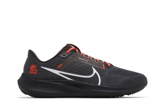 NFL x Air Zoom Pegasus 40 'Cleveland Browns' ᡼