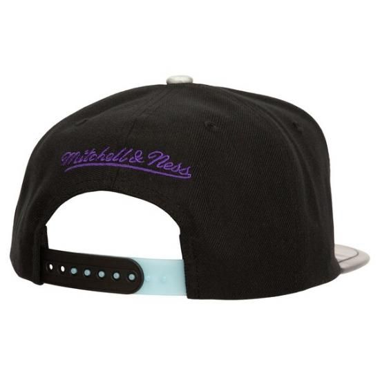 シカゴブルズ ミッチェル&ネス デイ 11 スナップバック ハット - ブラック イメージ2