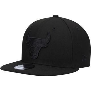 シカゴブルズ ニューエラ(New Era) ブラック オン ブラック 9FIFTY スナップバック